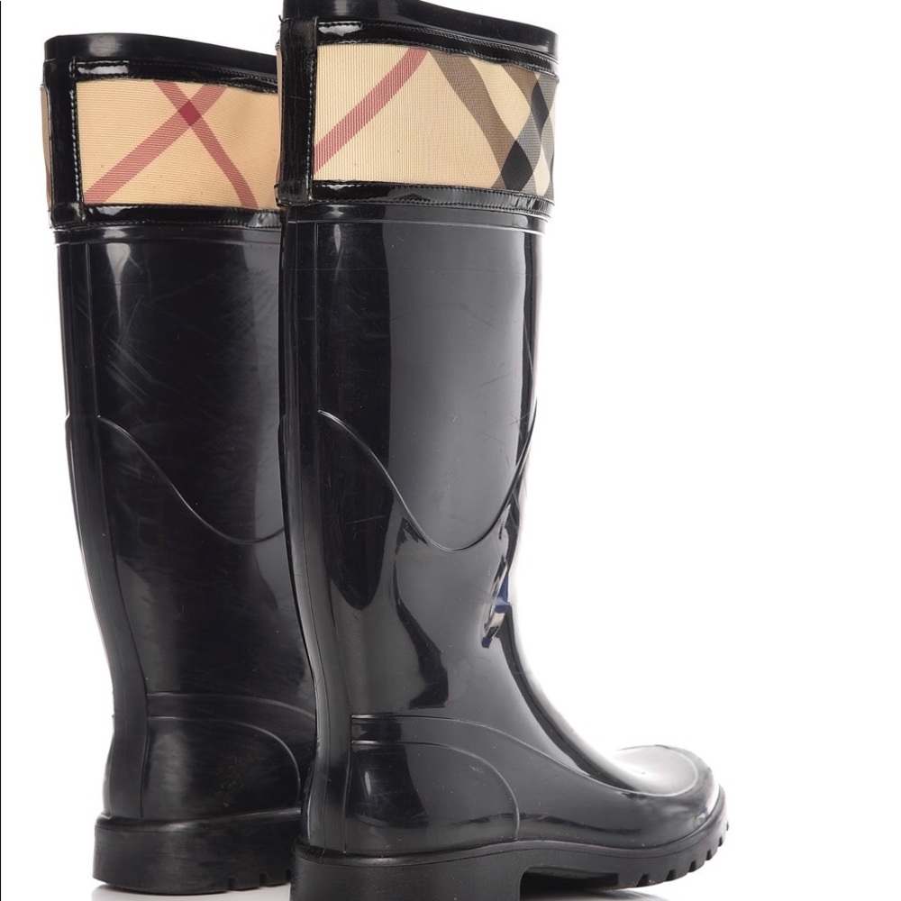 BURBERRY Rubber Nova Check Rain Boots